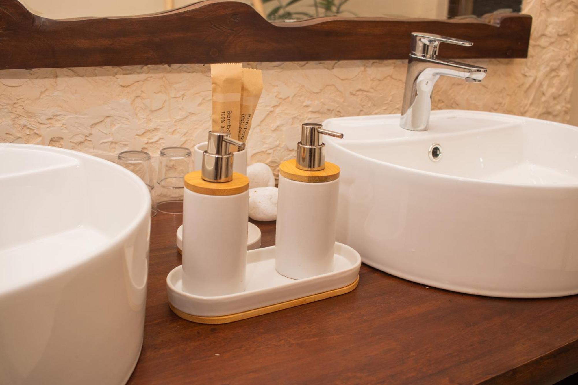 Spicepeek Boutique Hotel Cmb Airport Katunayaka Dış mekan fotoğraf